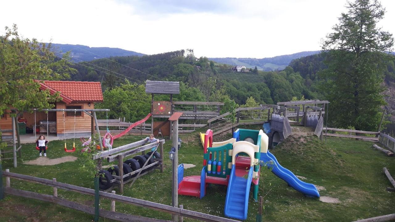 Biohof Laibacher Stubenberg Exterior foto